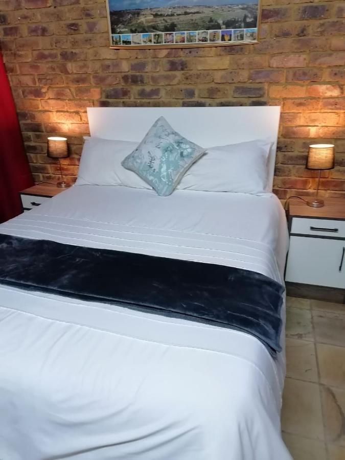 ברונקהורסטספראוט Kwena Maribane Lodge מראה חיצוני תמונה